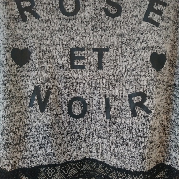 H&M Divided Gray and Black Crop Top - Picture 3 of 8